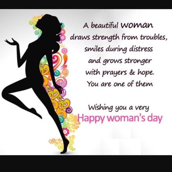 Meet the Posher, Marina M.💕Posh Ambassador💕 - Picture 2 of 8